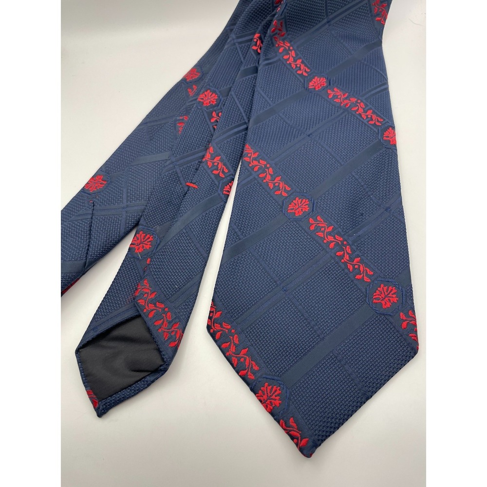 Vintage Wemlon by Wembley Navy Blue Red Floral Geometric Embroidered Necktie